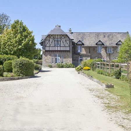 Clerval Maison D'Hotes Et Gites Dragey Esterno foto