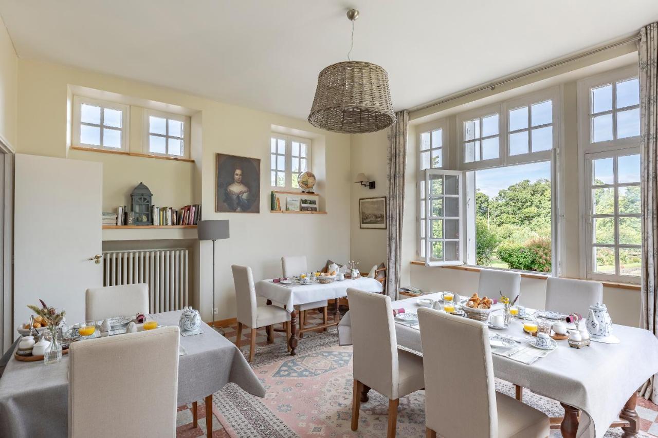 Clerval Maison D'Hotes Et Gites Dragey Esterno foto