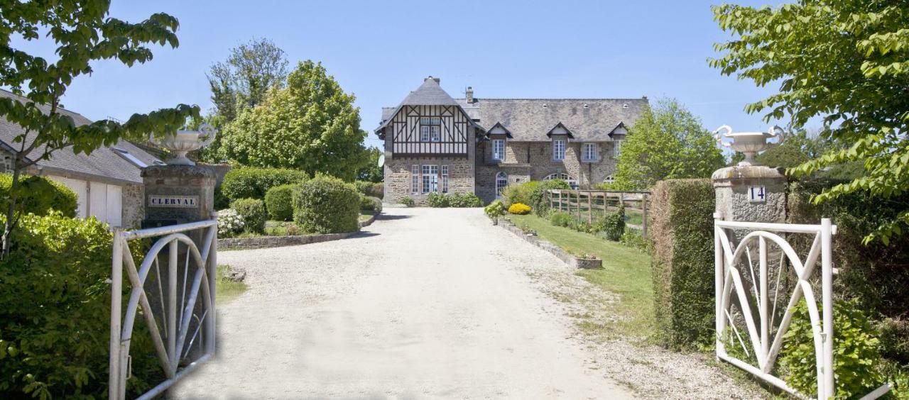 Clerval Maison D'Hotes Et Gites Dragey Esterno foto